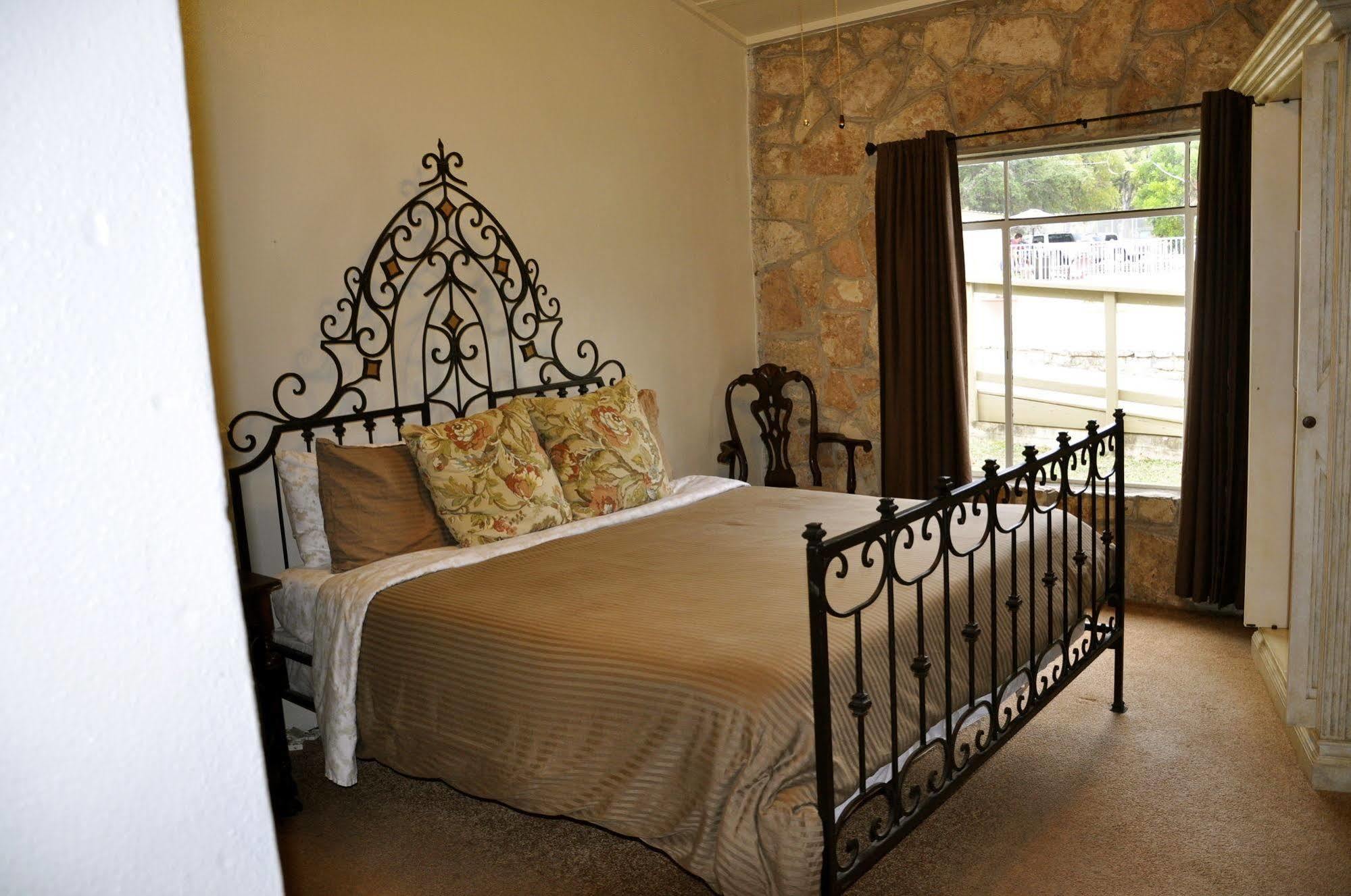 The Lodge At Cypress Falls Wimberley Kültér fotó