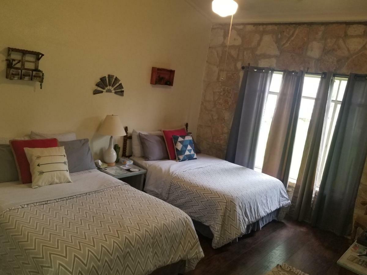 The Lodge At Cypress Falls Wimberley Kültér fotó